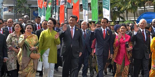 Ikut Historical Walk KAA bersama para presiden, apa kapasitas Mega?