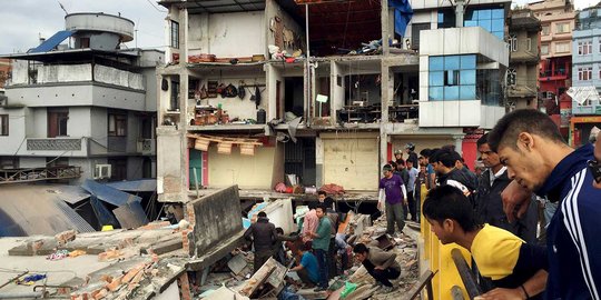Korban tewas gempa Nepal tembus 3.200 jiwa