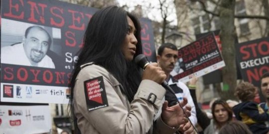 Anggun pimpin demo di Paris tolak hukuman mati