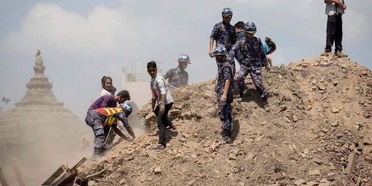 Empat pendaki asal Semarang dilaporkan selamat dari gempa Nepal