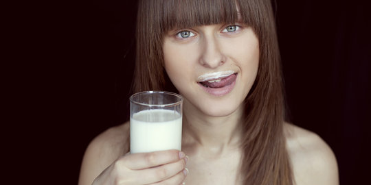 Hati-hati, minum susu organik bisa bikin IQ anak rendah!