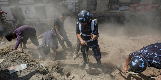 4.000 jenazah korban gempa dikremasi massal di Nepal