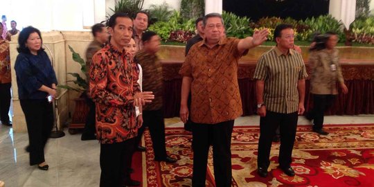 Jokowi dikritik SBY, Istana buru-buru koreksi data utang IMF