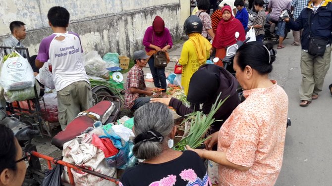 pedagang di medan ricuh