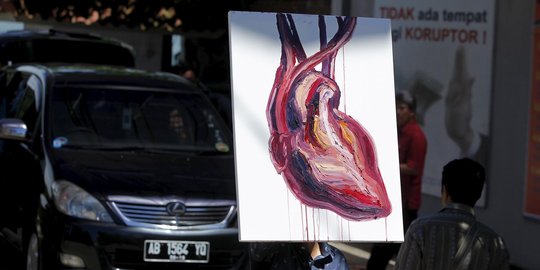 Ini warisan terpidana mati, kalung salib hingga lukisan berdarah