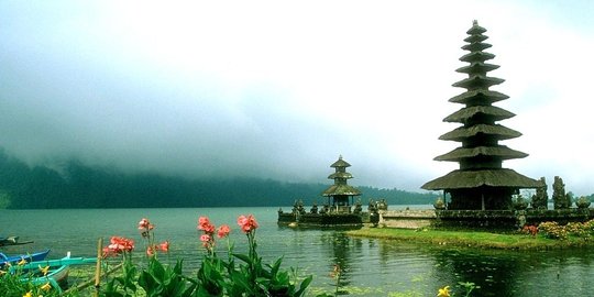 Kelakuan parah turis Australia di Bali