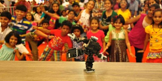 Demi kenalkan robot ke anak-anak, start-up ini siap mendunia