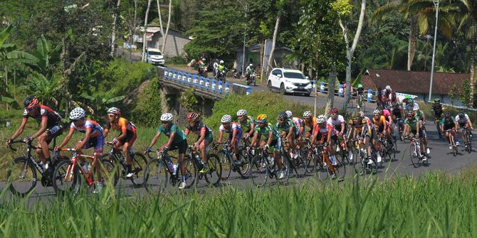 Etape kedua Tour de Banyuwangi Ijen 2015 sejauh 145,7 KM