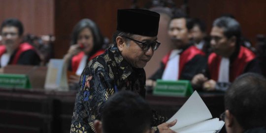 Usut aliran dana Waryono Karno, KPK tunggu putusan pengadilan