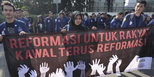 17 Tahun reformasi, mahasiswa desak Jokowi tuntaskan kasus Mei 1998