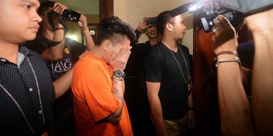 Tangkap artis seksi berinisial AA, polisi nyamar jadi pelanggan