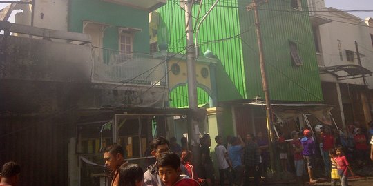 Ajaibnya musala Damar & sosok R Pamulyo saat kebakaran Pasar Johar