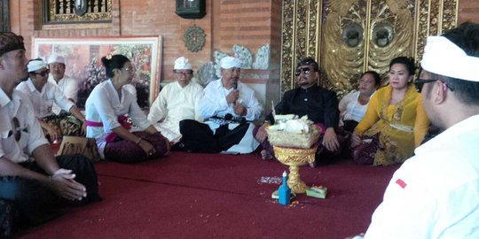 Usai dihukum 12 tahun bui, Raja Pemecutan diadili secara adat