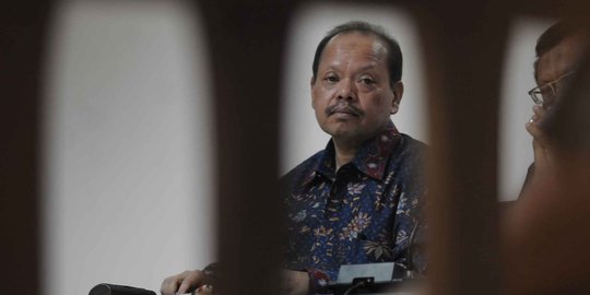 4 Hal lucu dan mengagetkan di sidang Sutan Bhatoegana