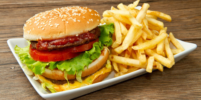 Makanan cepat saji memicu uban