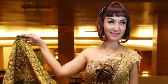 Artis-artis ini komentari soal inisial prostitusi seleb