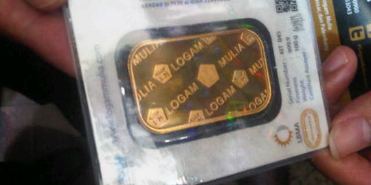 Akhir pekan, harga emas Antam naik Rp 7.000 per gram