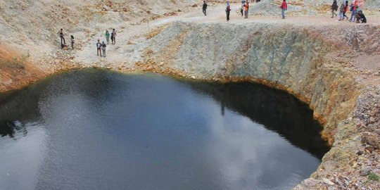 Ahli Geologi: Telaga Warna Tulung Agung mengandung arsenik