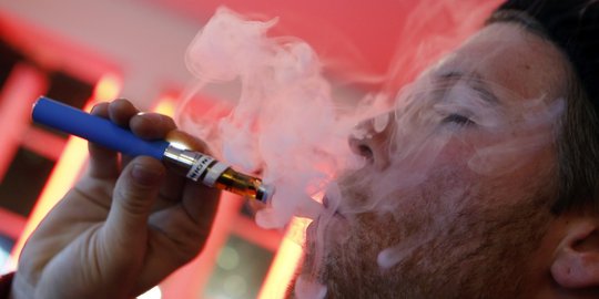 Negara tak dapat setoran, alasan lain rokok elektrik dilarang