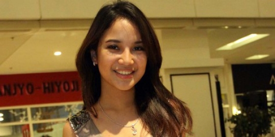 Agustus, Chacha Frederica siap melepas masa lajang