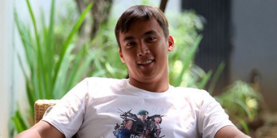 Rendy Kjaernett samakan senjata api dengan istri, serius nih?