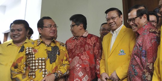 Loyal kepada Agung Laksono, syarat jadi pengurus Golkar di daerah