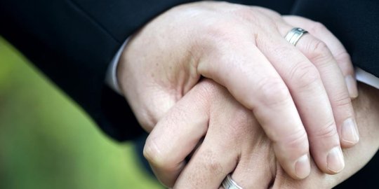 pecinta sesama jenis boleh menikah di negara-negara ini