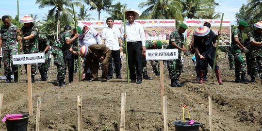 Kasus beras plastik, menteri pertanian ajak rakyat ambil hikmahnya