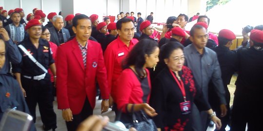 Megawati: Saya bilang ke Pak Jokowi minta KAA punya roh kembali