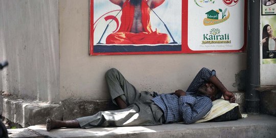 Suhu terus menyengat, korban hawa panas India tembus 1.000 jiwa