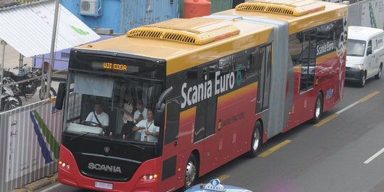 Asyik ke PRJ Kemayoran, ada Transjakarta khusus berangkat dari Monas