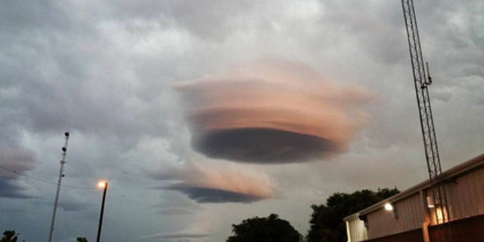 Awan aneh ini muncul setelah suara misterius sangkakala