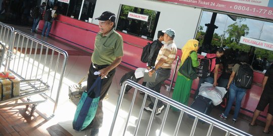 Konsumen prihatin loket tiket bandara segera diberangus Menhub Jonan