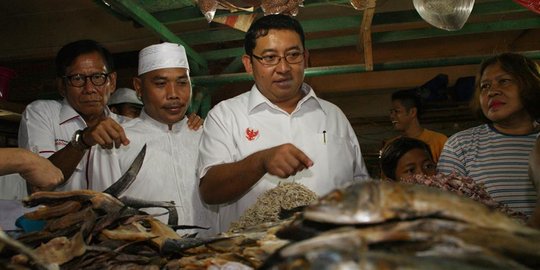 Fadli Zon berharap Ical dan Agung Laksono segera islah