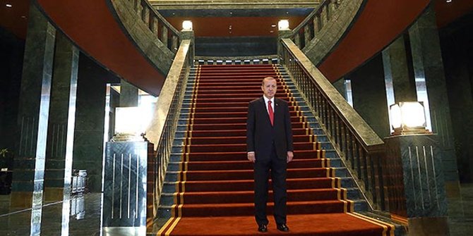 Presiden Turki disebut bikin kakus berlapis emas di istana 