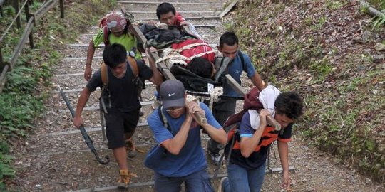 Tim SAR Malaysia cuma merokok, korban gempa Sabah bertambah