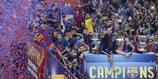 Euforia Barcelona pawai trofi juara Liga Champions