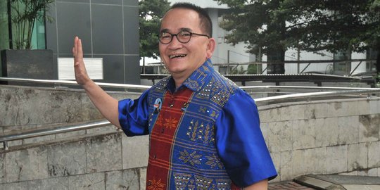 Periksa Sri Mulyani, Polri dinilai Ruhut lebih jempol ketimbang KPK