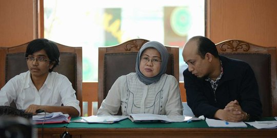 Diwarnai debat, hakim sarankan pengacara Novel cabut praperadilan