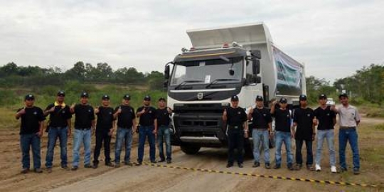 Supir truk  Indonesia siap adu irit  BBM di Thailand 