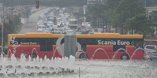 Demi bus Transjakarta berbahan bakar solar, Ahok akan ubah perda