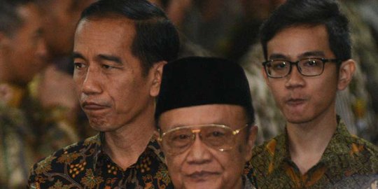 Kesederhanaan Jokowi, keteguhan Gibran