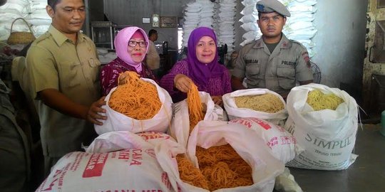 BPOM temukan puluhan karung mie berbahan borak & formalin di Aceh