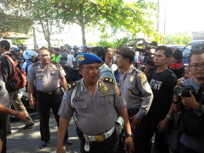 agus dibawa ke rumah margareith untuk olah tkp