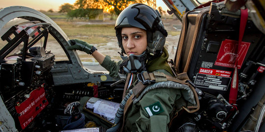 Negara dengan tentara tercantik, Indonesia masuk?