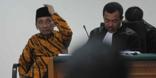 Samarkan harta, Fuad Amin simpan uang di rekening kuli bangunan