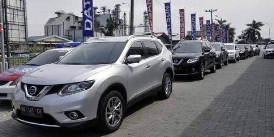 80 Nissan X-Trail tebar pesona di Medan