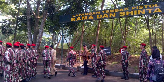 Danjen Kopassus ajak sipil berlatih di lapangan tembak Rama-Shinta