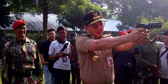 Ahok jajal Lapangan Tembak Rama dan Sinta di Makopassus