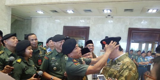 buatkan mess tni rev2